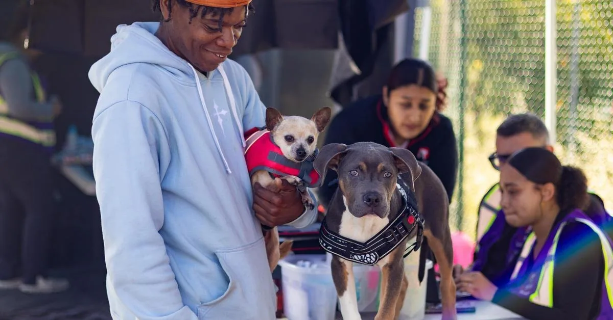 SF SPCA Mobile Vaccine Clinic - Tenderloin